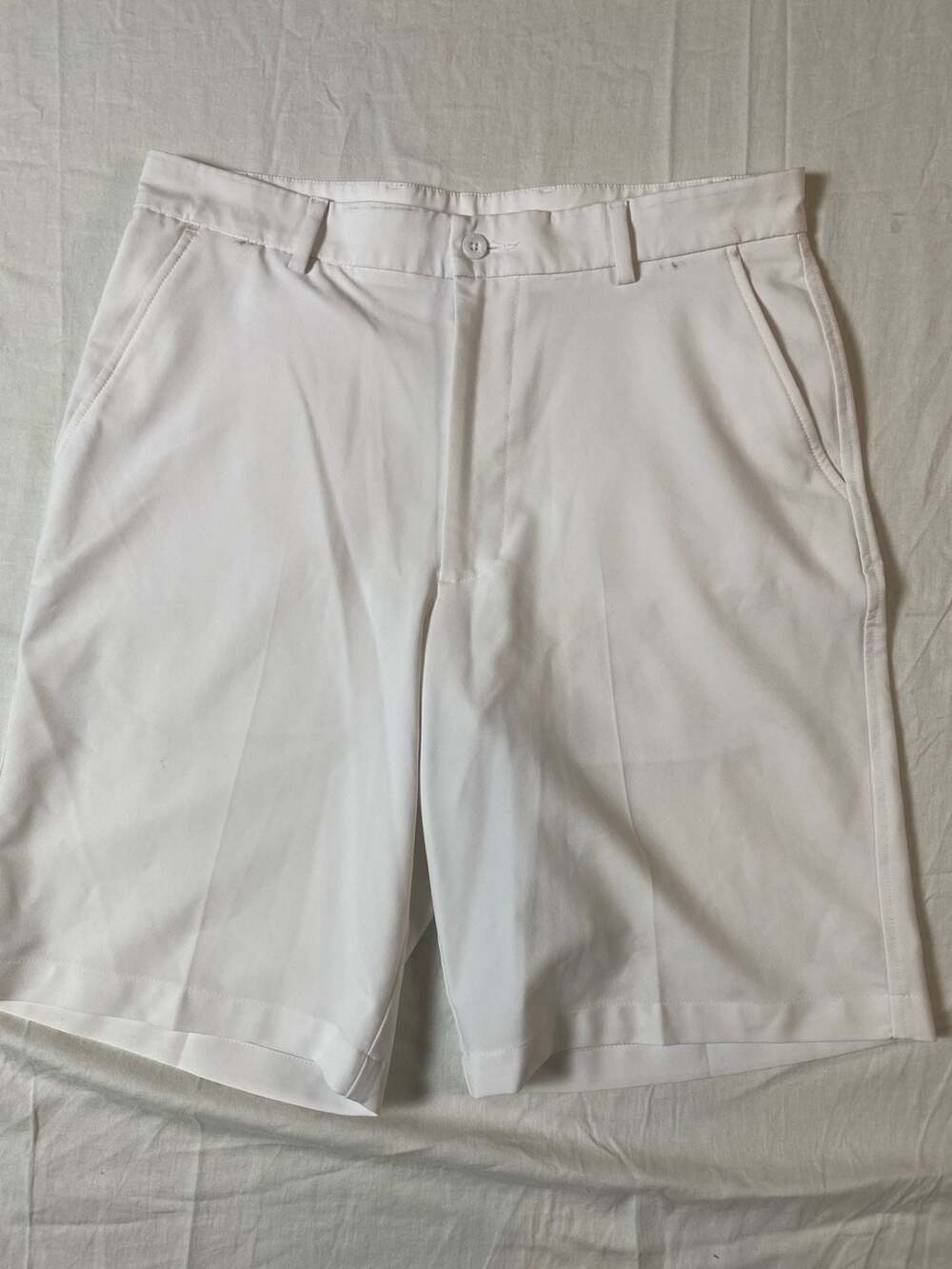 Tommy Armour Men's Dri-Logic Performance White Golf Shorts (1196)
